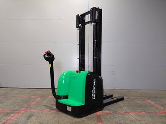 Apilador con conductor acompañante Hangcha CDD12-AC2-i 