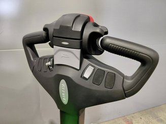 Apilador con conductor acompañante Hangcha TRANSGERBEUR CDD20-XT1-SID - GERBEUR ACCOMPAGNANT