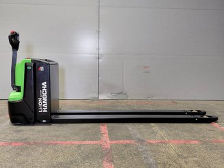 Transpaleta con conductor acompañante Hangcha CBD30-XT1-SI
