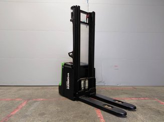 Apilador con conductor acompañante Hangcha CDD16-XT1-SIL
