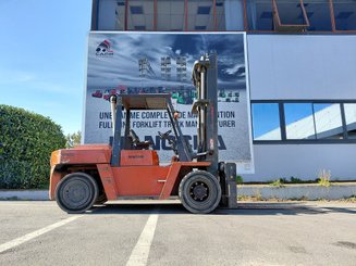 Carretilla contrapesada de 4 ruedas Nissan DF05A79V - 5