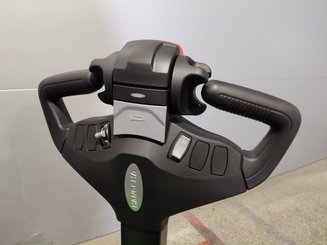 Apilador con conductor acompañante Hangcha CDD16-XT1-SIL