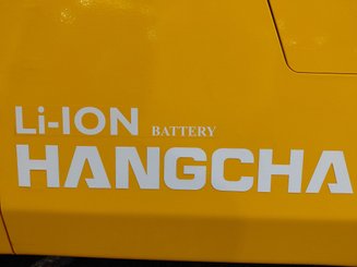 Carretilla contrapesada de 4 ruedas Hangcha XE25Hi ( CPD25-XEY2H2-SI )