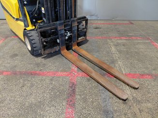 Carretilla contrapesada de 4 ruedas Yale ERP20 - 6