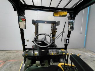 Carretilla contrapesada de 4 ruedas Hyundai 45L-7