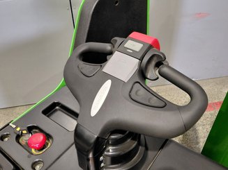 Transpaleta con plataforma Hangcha CBD20-AC2S-iSU