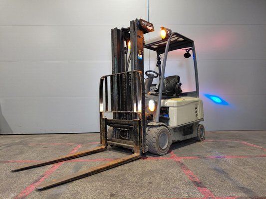 Carretilla contrapesada de 4 ruedas Crown SCF6040-18 - 1