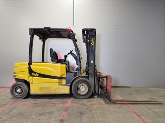 Carretilla contrapesada de 4 ruedas Yale ERP45VL