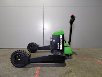 Transpaleta todo terreno Hangcha CBD15-TTi