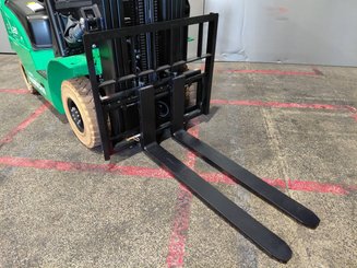 Carretilla contrapesada de 4 ruedas Hangcha XE20Ci ( CPD20-XEXY2HA-SI )