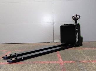 Transpaleta con conductor acompañante Hangcha CBD30-XT1-SI