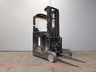 Carretilla retráctil Caterpillar NR16N2