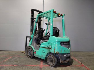 Carretilla contrapesada de 4 ruedas Mitsubishi FD15N - 2