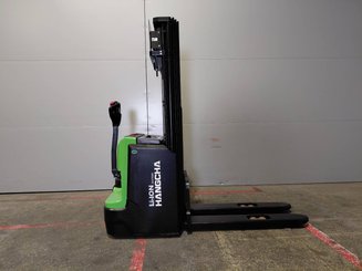 Apilador con conductor acompañante Hangcha CDD12-XT1-SI
