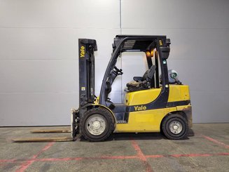 Carretilla elevadora a gas Yale GLP30