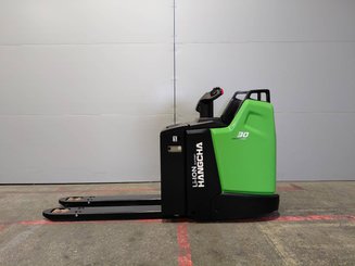 Transpaleta con plataforma Hangcha CBD30-XT1S-SISU
