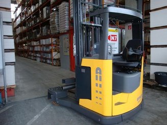 Carretilla retráctil multidireccional Atlet UFS250 - 1
