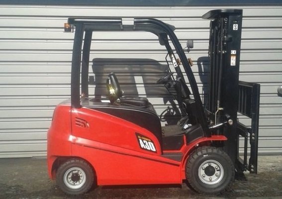 Carretilla contrapesada de 4 ruedas - A4W30