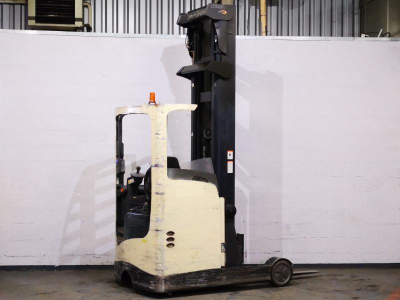 Carretilla retráctil Crown ESR4500 - 1