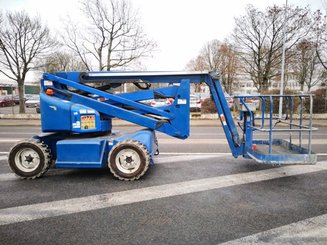 Plataforma articulada Upright AB46E
