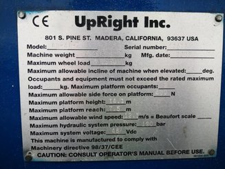 Plataforma articulada Upright AB46E