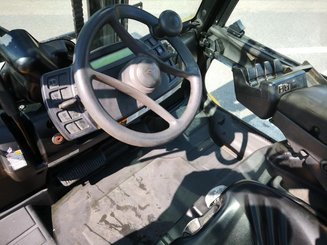 Carretilla contrapesada de 4 ruedas Yale GDP60VX