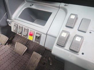 Carretilla contrapesada de 4 ruedas Mitsubishi FD40N - 9