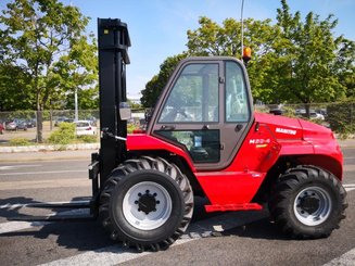Carretilla todoterreno Manitou M50-4