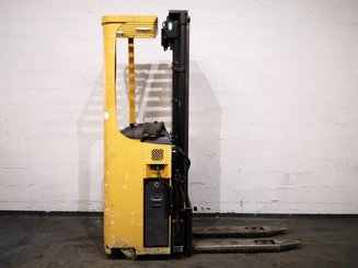 Apilador con plataforma Caterpillar NSR16K