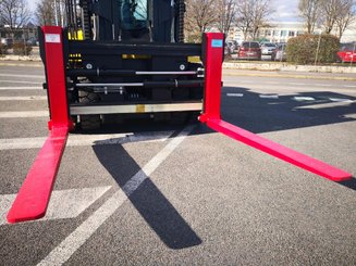 Carretilla contrapesada de 4 ruedas Hyster H16XM-12
