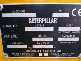 Carretilla contrapesada de 4 ruedas Caterpillar EC25N