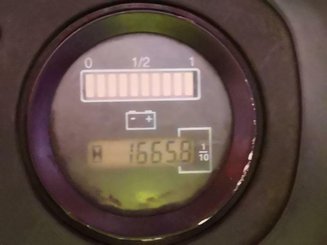 Apilador con conductor acompañante Fenwick L16 - 10