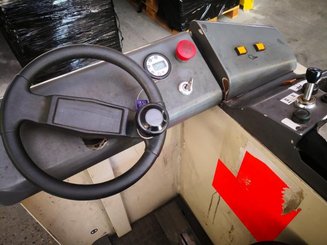 Recogepedidos de baja altura Crown RT3020 - 3