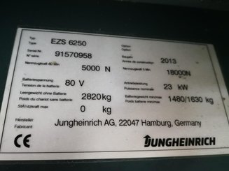 Tractor de remolque Jungheinrich EZS 6250 - 14