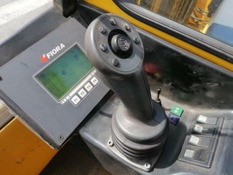 Carretilla multidireccional carga lateral Fiora HD-LT80F - 14