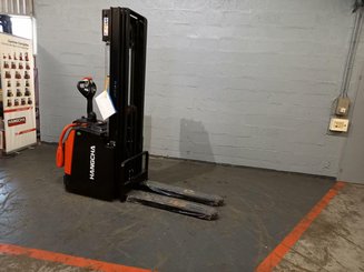 Apilador con plataforma Hangcha CDD20 AZ3S