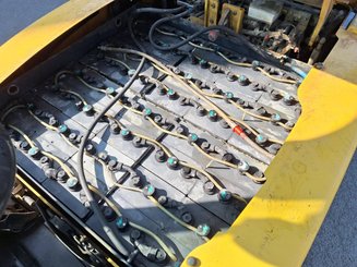 Carretilla eléctrica Yale ERP50VM
