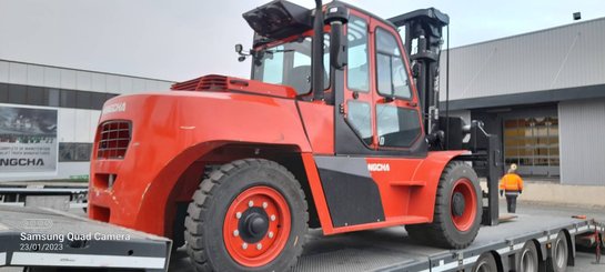 Carretilla contrapesada de 4 ruedas Hangcha XF120D - 1