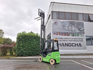 Carretilla contrapesada de 4 ruedas Hangcha XC18i - 10