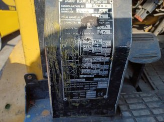 Carretilla contrapesada de 4 ruedas Caterpillar DP50K2