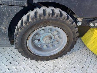 Barredora industrial Kärcher KM130/300RLFG