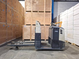 Recogepedidos de baja altura Crown GPC3020