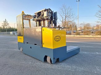 Carretilla multidireccional carga lateral Combilift ESL3545