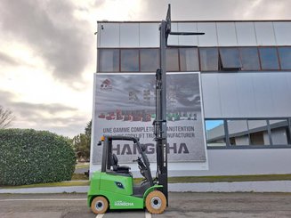 Carretilla contrapesada de 4 ruedas Hangcha AE25-I - 11