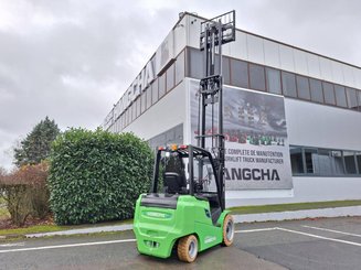 Carretilla contrapesada de 4 ruedas Hangcha AE35-I