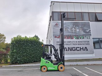 Carretilla contrapesada de 4 ruedas Hangcha XC18i