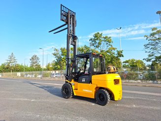 Carretilla contrapesada de 4 ruedas Hangcha R50G