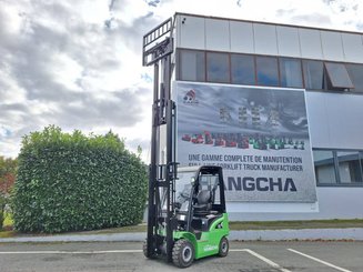 Carretilla contrapesada de 4 ruedas Hangcha XC18i