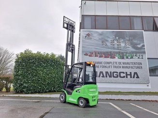 Carretilla contrapesada de 4 ruedas Hangcha XC18i