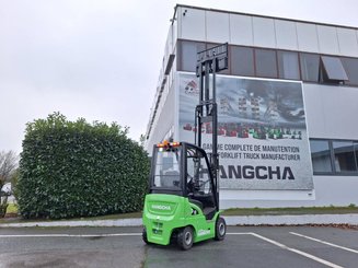 Carretilla contrapesada de 4 ruedas Hangcha XC18i